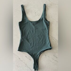 Dynamite Sleeveless Scoop Neck Bodysuit